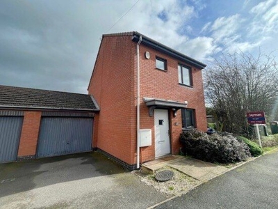 Property to rent in Wharf Close, Lichfield WS14