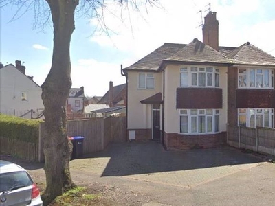 Semi-detached house to rent in Central Avenue, Hucknall, Nottingham NG15