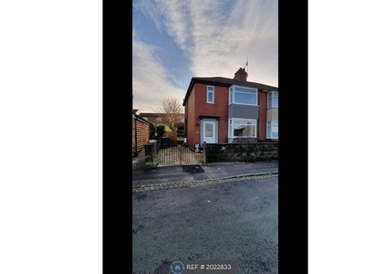 Semi-detached house to rent in Keeling Street, Newcastle-Under-Lyme ST5
