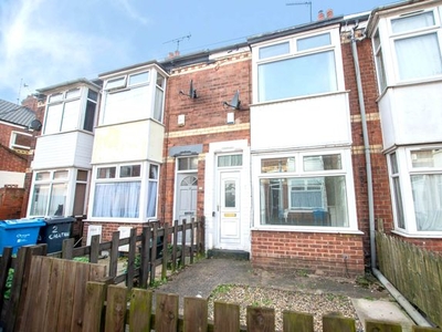 Semi-detached house to rent in Manvers Street, Hull HU5