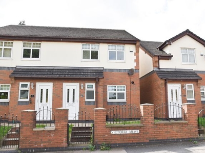 Semi-detached house to rent in Victoria Street, Hartshill, Stoke-On-Trent ST4