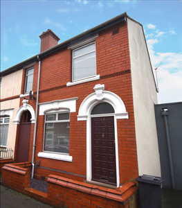 Semi-detached house to rent in Wheeler Street, Stourbridge DY8