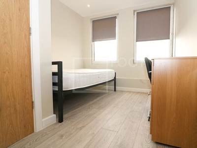 Studio to rent in Colonnade House, Bradford BD1