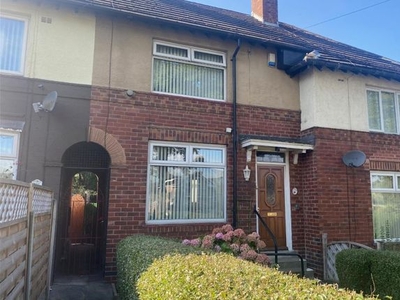 Terraced house to rent in Bellhouse Road, Sheffield S5