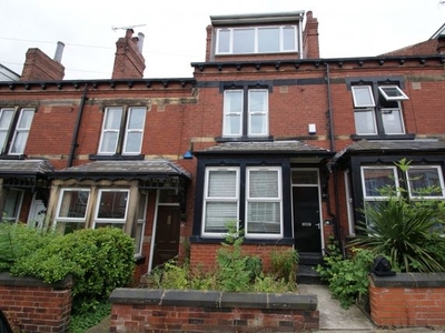 Terraced house to rent in Burchett Grove, Woodhouse, Leeds LS6