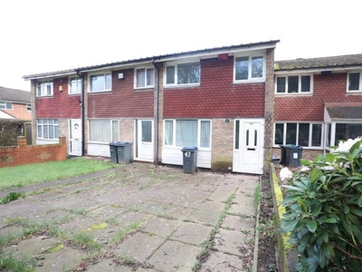Terraced house to rent in Doncaster Way, Hodge Hill, Birmingham B36