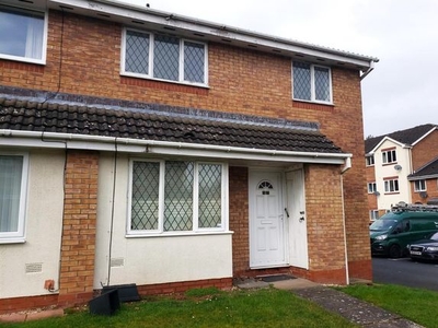 Terraced house to rent in Midland Court, Stanier Drive, Telford TF7