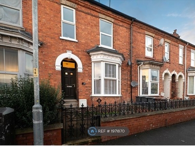 Terraced house to rent in Monks Rd, Lincoln LN5