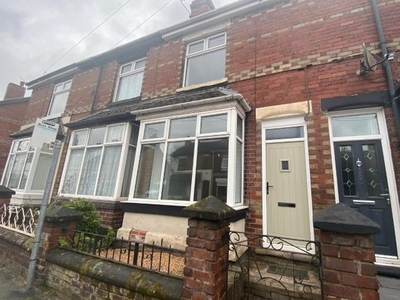Terraced house to rent in Uttoxeter Road, Blythe Bridge, Stoke-On-Trent ST11