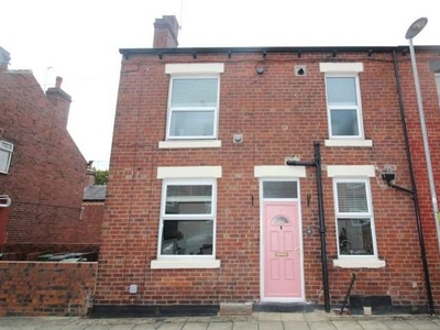 Terraced house to rent in Woodville Place, Horsforth, Leeds LS18