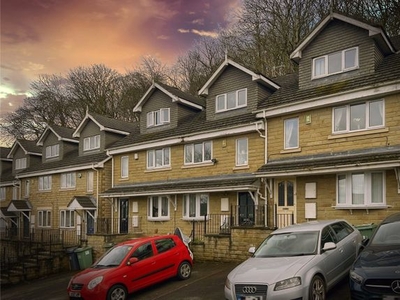 Town house to rent in Martin Bank Wood, Almondbury, Huddersfield HD5