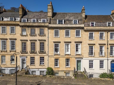 1 bedroom apartment for rent in Walcot Parade, Bath, BA1