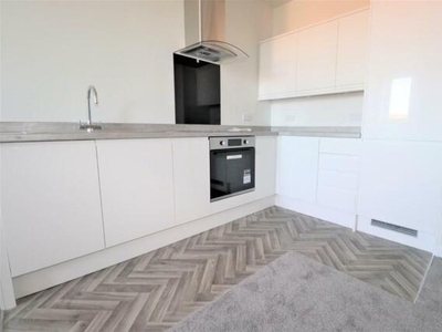 1 Bedroom Apartment For Rent In Wigmore Park District Centre, Luton