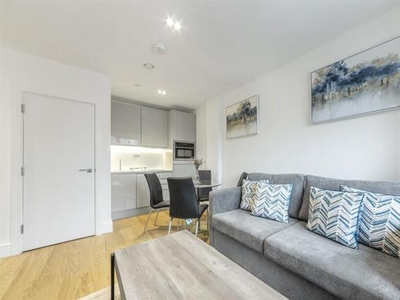 1 Bedroom Apartment For Sale In Kings Langley, Hertfordshire