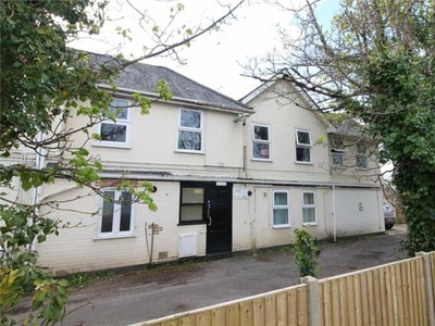 1 Bedroom Apartment For Sale In Pennington, Hampshire