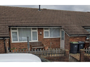 1 Bedroom Bungalow For Rent In Ditton, Tonbridge & Malling