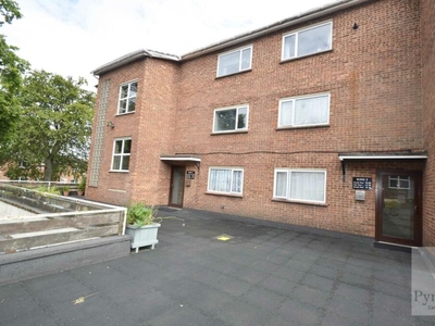 1 bedroom flat for rent in Dell Crescent, Norwich, NR5