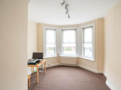 1 Bedroom Flat For Rent In Finchley, London