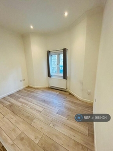 1 bedroom flat for rent in First Floor 60A Queen's Road, Brighton And Hove, BN1