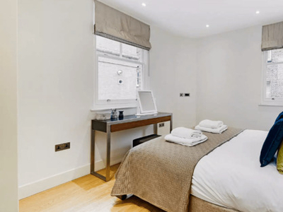 1 Bedroom Flat For Rent In Fitzrovia, London