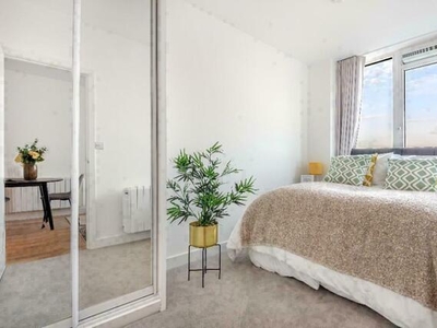 1 Bedroom Flat For Rent In Lampton Road, Hounslow