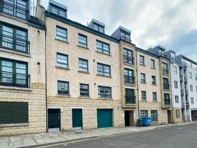 1 Bedroom Flat For Rent In New Town, Edinburgh