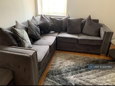 1 bedroom flat for rent in Whitworth Street West, Manchester, M1