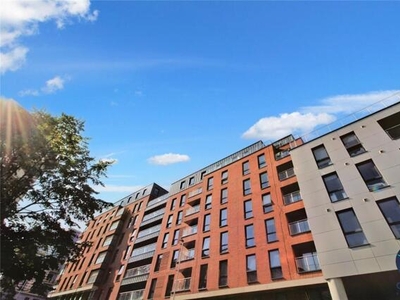 1 Bedroom Flat For Sale In Salford, Greater Manchester