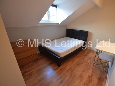 1 bedroom house share for rent in Room 6, 36 Hartley Grove, Leeds, LS6 2LD, LS6
