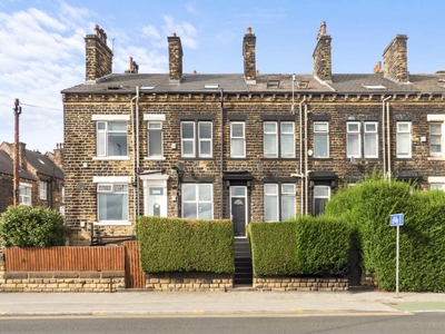 1 bedroom house share for rent in Stanningley Road (room 5), Bramley, Leeds, LS13