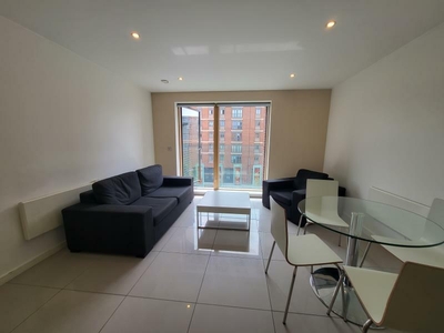 2 bedroom apartment for rent in Apt 3.06 :: Ice Plant, M4