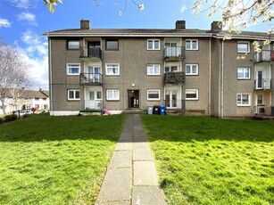 2 Bedroom Apartment For Rent In East Mains