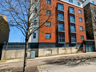2 bedroom apartment for rent in The Granary, Cardiff Bay, CF10
