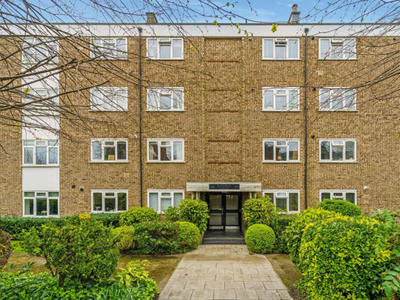 2 Bedroom Apartment For Rent In Wimbledon, London