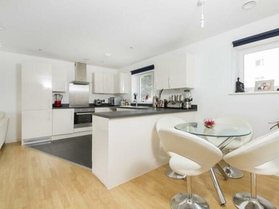 2 Bedroom Apartment For Sale In Catford, London