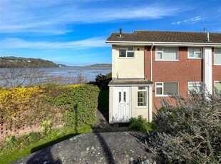 2 Bedroom Apartment For Sale In Colwyn Bay, Conwy