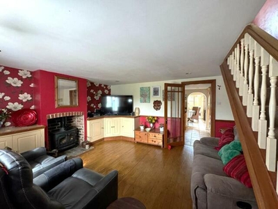 2 Bedroom Cottage For Sale In Gamlingay
