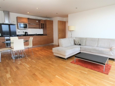 2 bedroom flat for rent in Cartier House, Leeds Dock, LS10