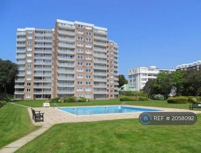 2 bedroom flat for rent in Craghead, Bournemouth, BH1