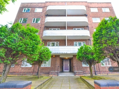 2 bedroom flat for rent in Hamstead Court, Birmingham, B19