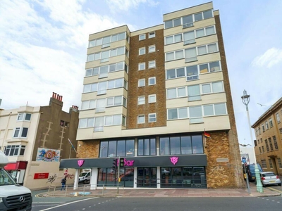 2 bedroom flat for rent in The Albemarle, Marine Parade, Brighton, East Sussex, BN2