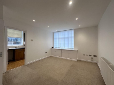 2 bedroom flat for rent in Trafalgar House, Audenshaw, M34