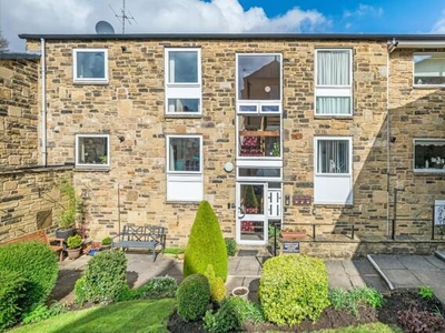 2 Bedroom Flat For Sale In Ilkley, West Yorkshire