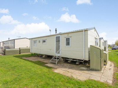 2 Bedroom Park Home For Sale In Seaview Holiday Park