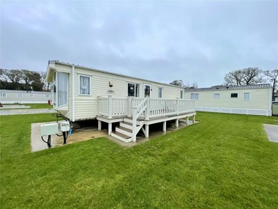 2 Bedroom Property For Sale In Christchurch, Dorset