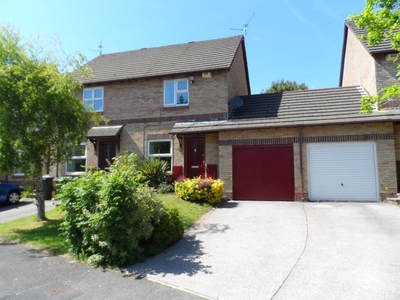 2 bedroom semi-detached house for rent in Heol Y Cadno, Thornhill, Cardiff, CF14