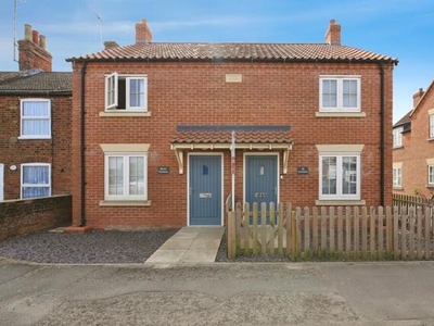 2 Bedroom Semi-detached House For Sale In Holbeach