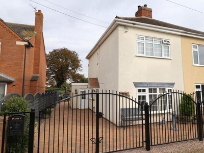 2 Bedroom Semi-detached House For Sale In Spalding