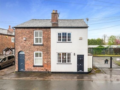 2 Bedroom Semi-detached House For Sale In Timperley, Cheshire