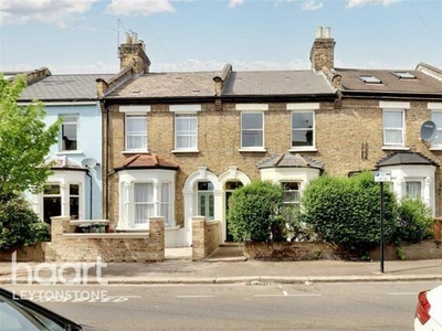 2 Bedroom Terraced House For Rent In Leytonstone